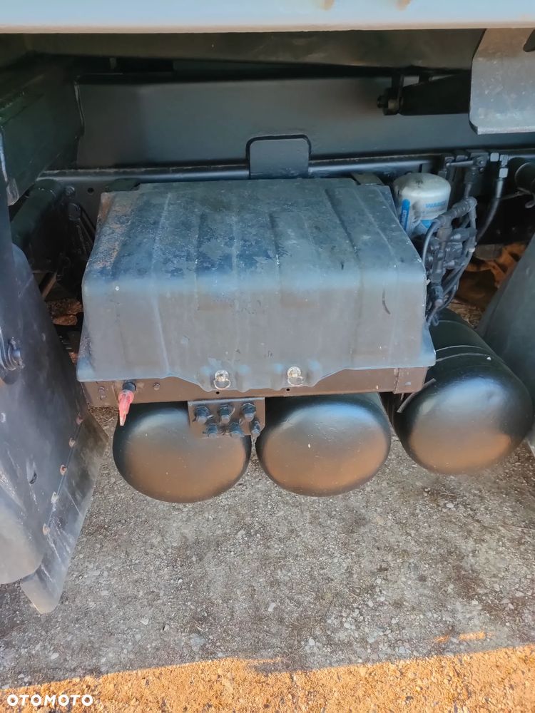 MAN TGA 35.440.  8x4 - 15