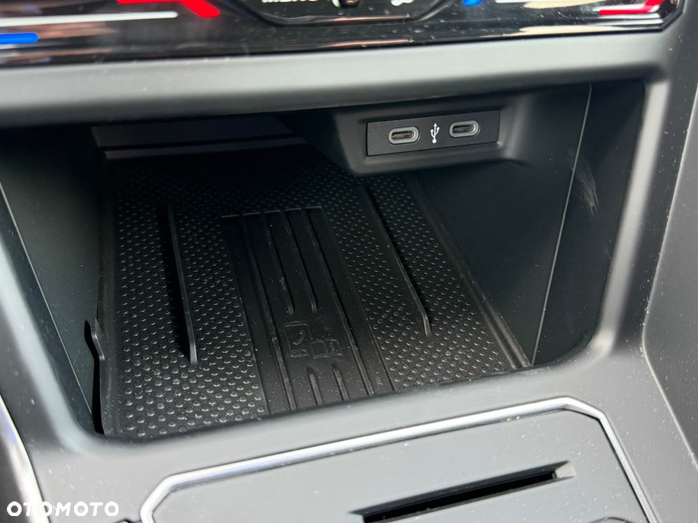 Volkswagen Polo 1.0 TSI Edition 50 DSG - 21
