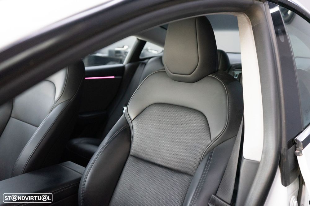 Tesla Model 3 Standard RWD Plus - 26