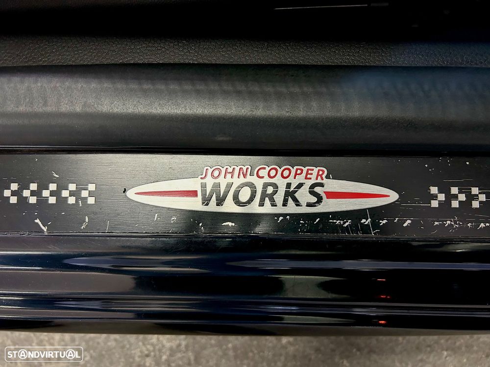 MINI Clubman John Cooper Works - 21