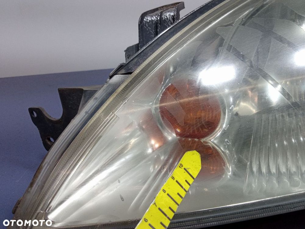 MITSUBISHI LANCER VII REFLEKTOR LEWY EU P3524 - 4