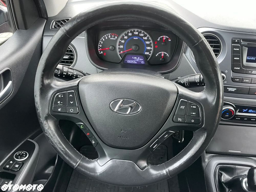 Hyundai i10 1.0 BlueDrive Black Line - 30