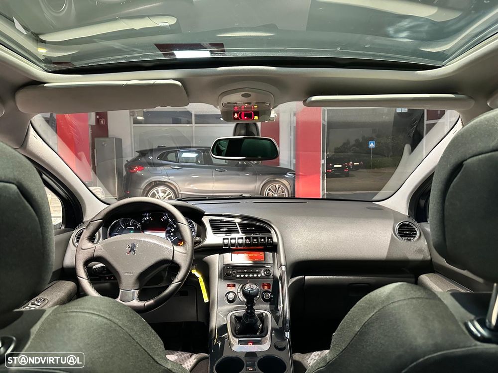 Peugeot 3008 1.6 HDi Executive - 5