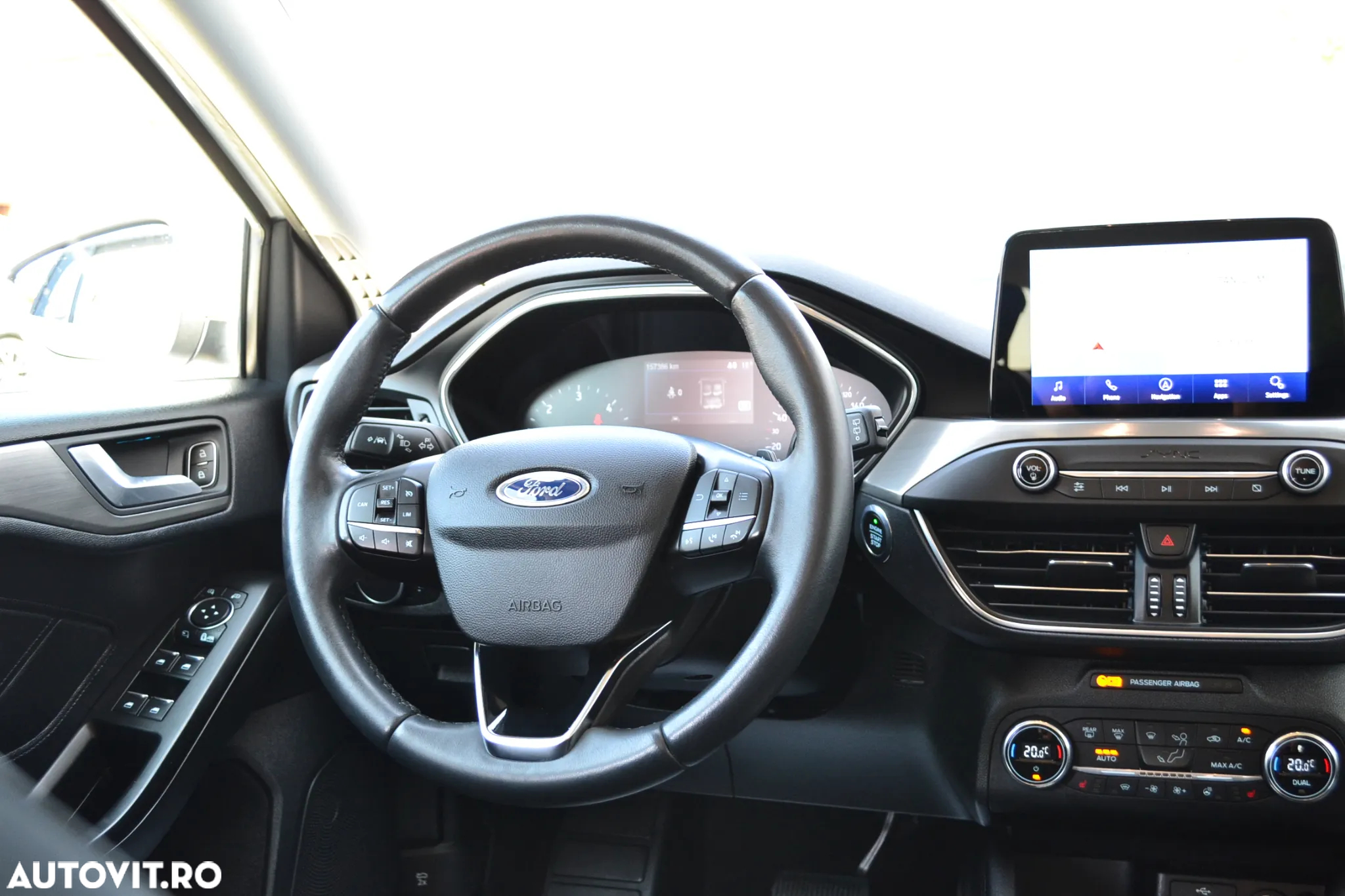 Ford Focus 1.5 EcoBlue Start-Stopp-System Aut. TITANIUM - 31