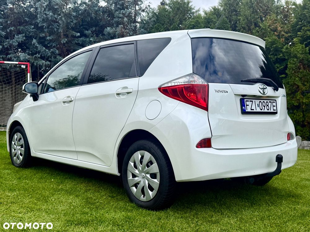 Toyota Verso S 1.33 Life - 11