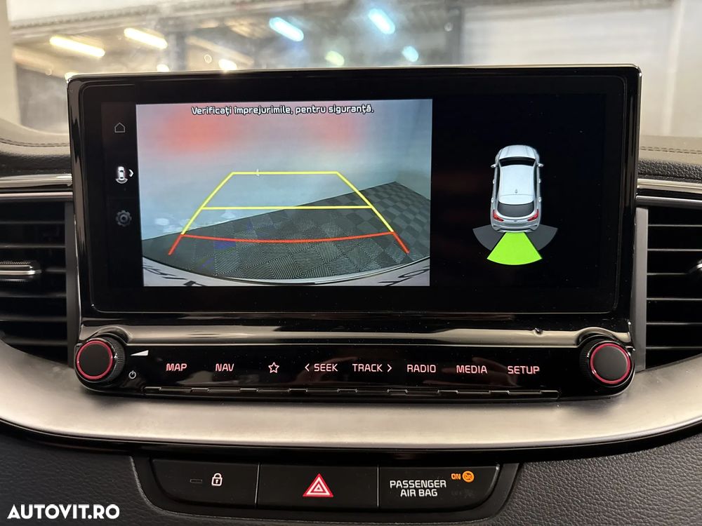 Kia XCeed - 20