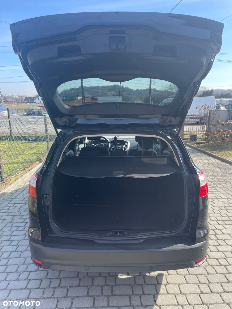 Ford Focus - 24
