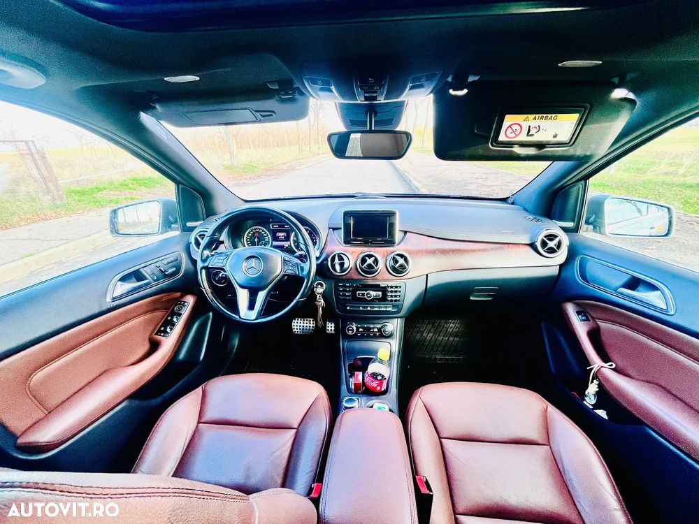Mercedes-Benz B 220 - 5