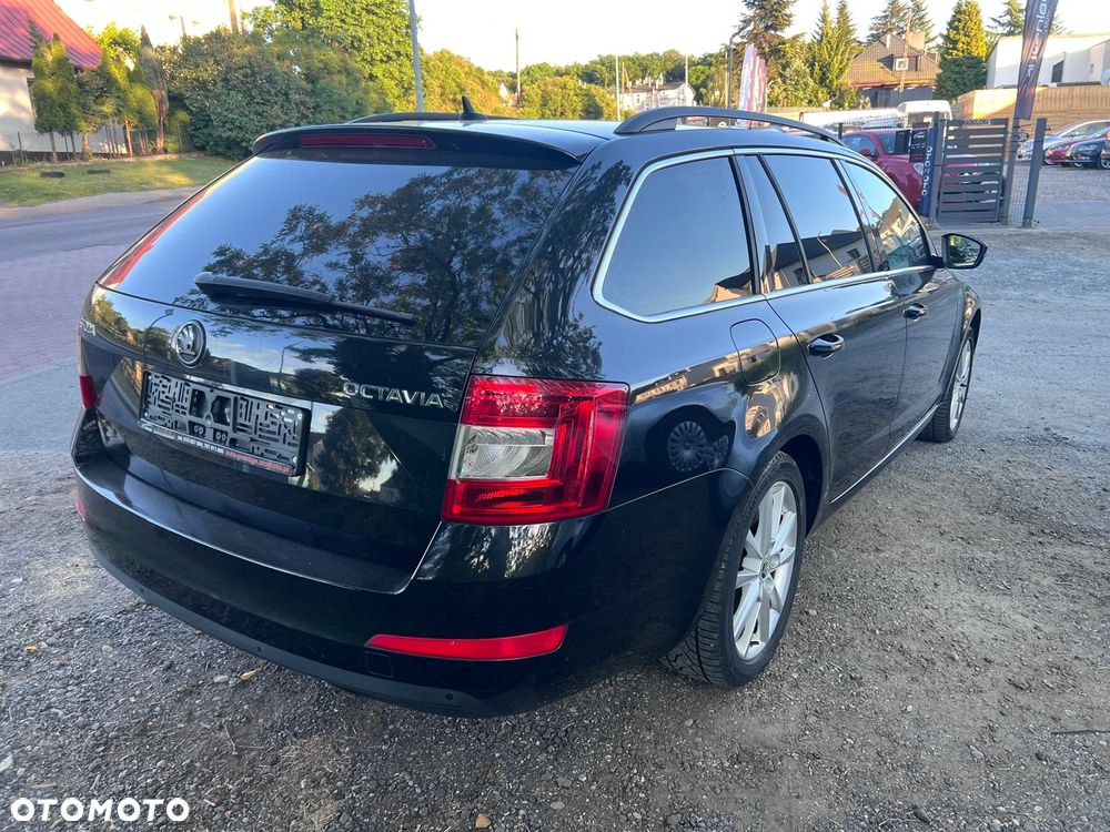 Skoda Octavia 2.0 TDI DSG Ambition - 7