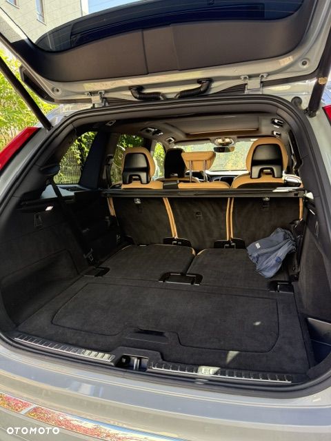 Volvo XC 90 - 6