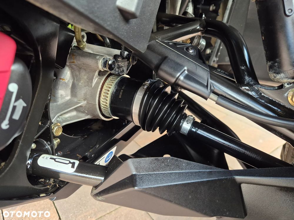 Can-Am Outlander - 17