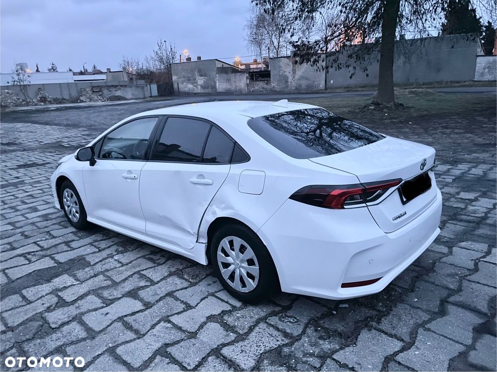 Toyota Corolla - 3