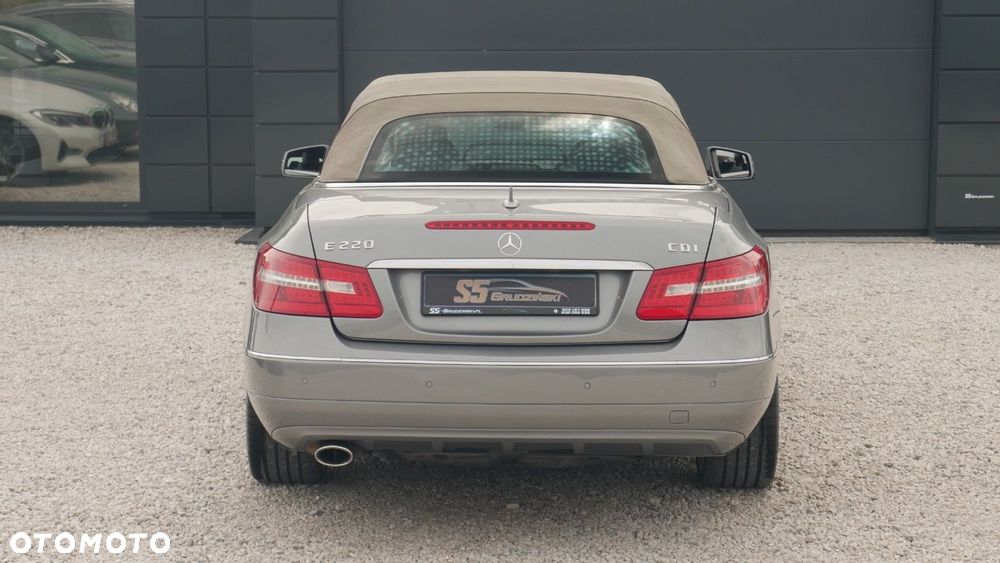 Mercedes-Benz Klasa E - 6