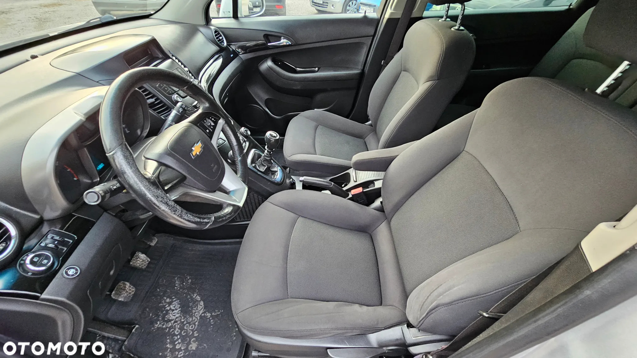 Chevrolet Orlando 1.8 LS+ - 14