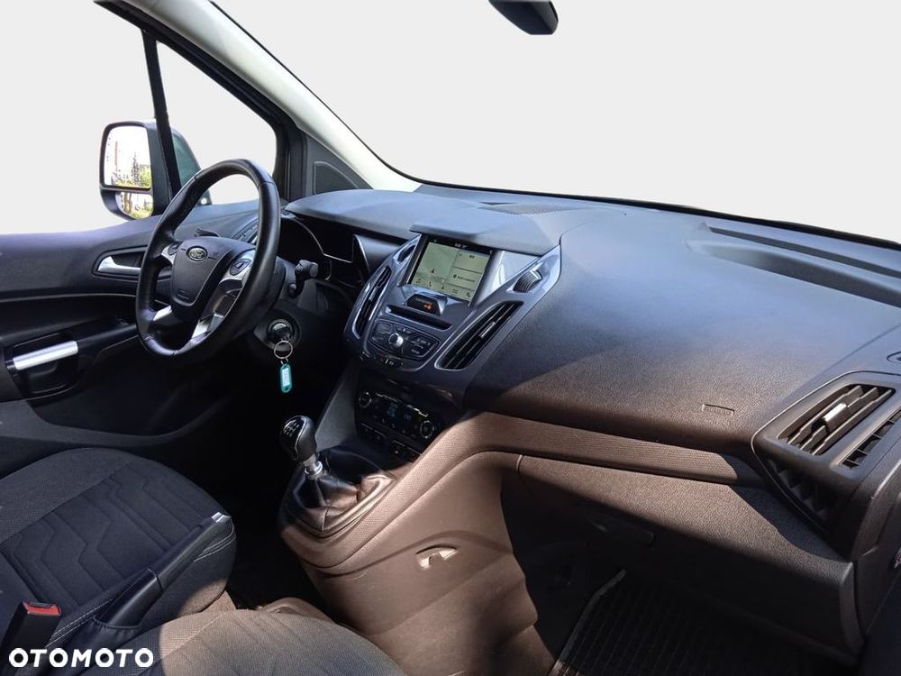 Ford Transit Connect - 32