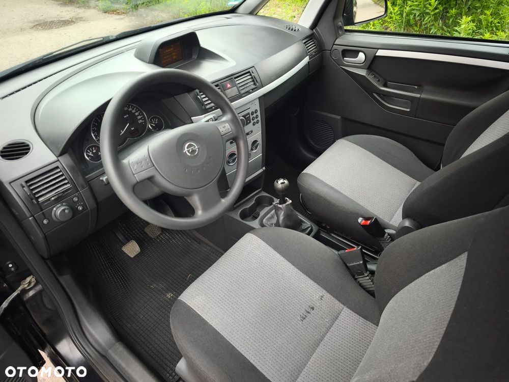 Opel Meriva 1.6 16V Essentia - 7