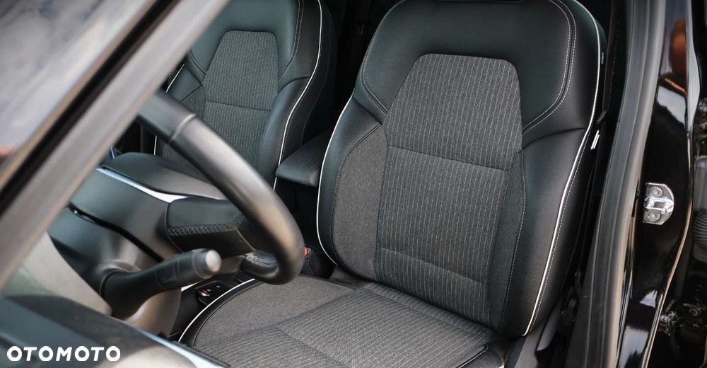 Renault Clio - 15
