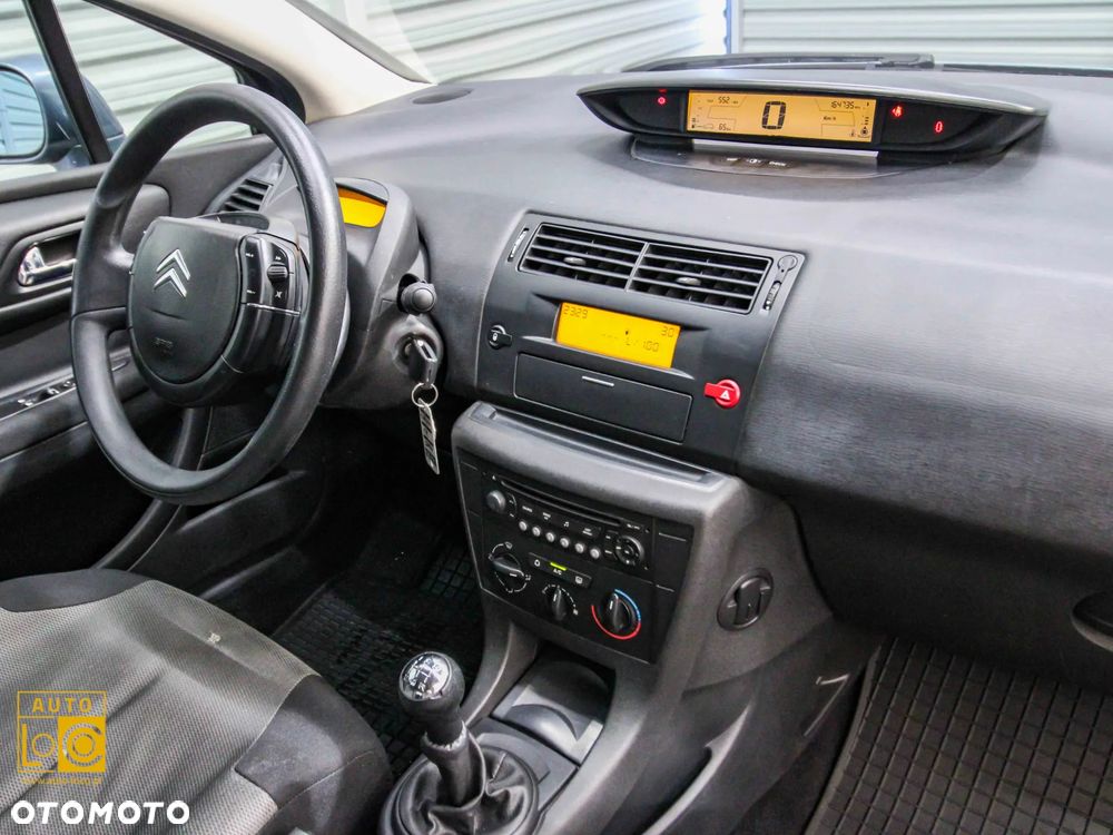 Citroën C4 1.6 16V Style - 14