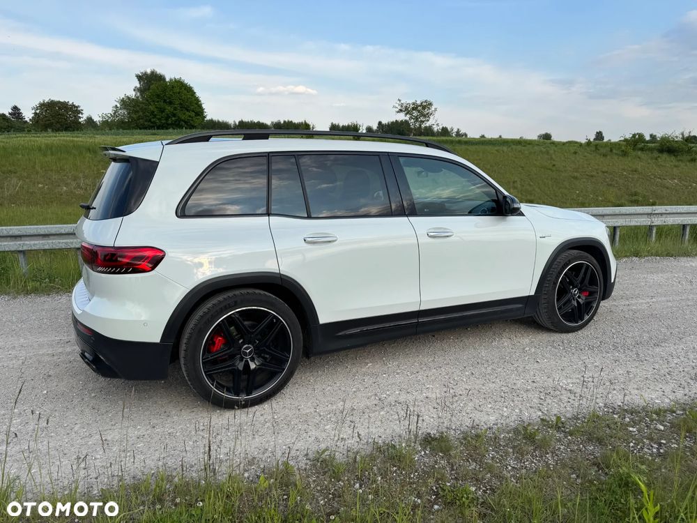 Mercedes-Benz GLB - 5