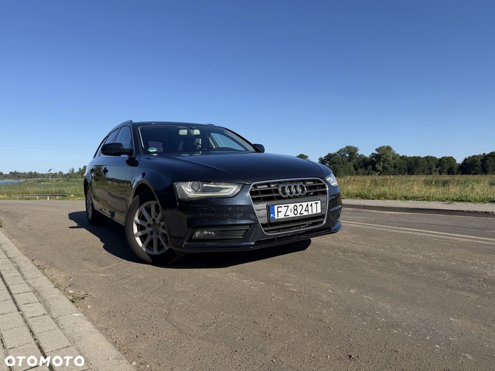 Audi A4 Avant - 2