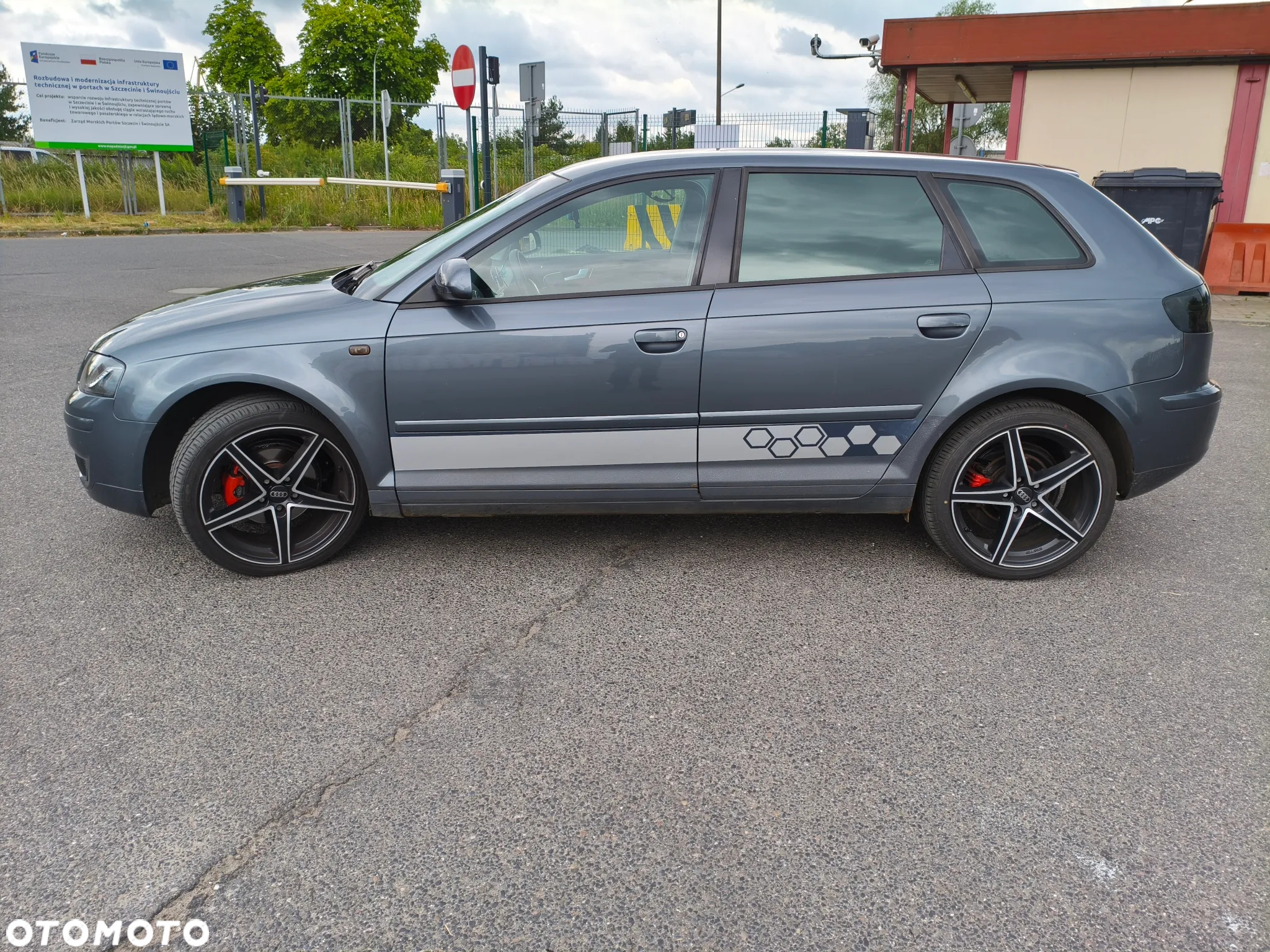 Audi A3 1.6 Ambiente - 4