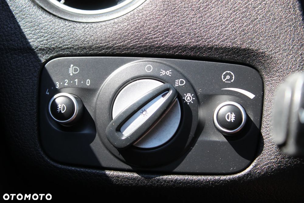Ford Mondeo - 26