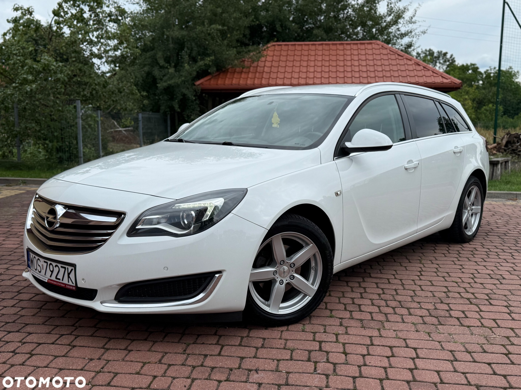 Opel Insignia - 2