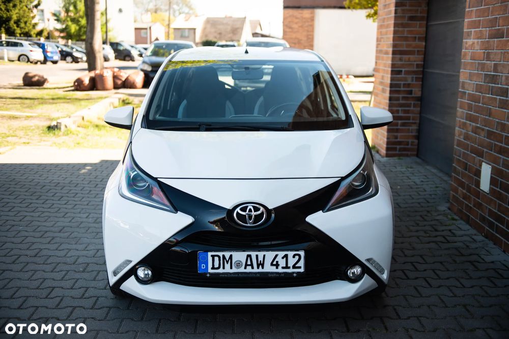 Toyota Aygo x-play Eco - 29