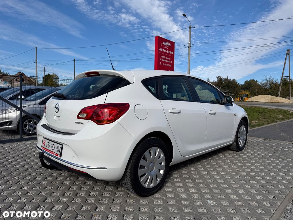 Opel Astra - 16