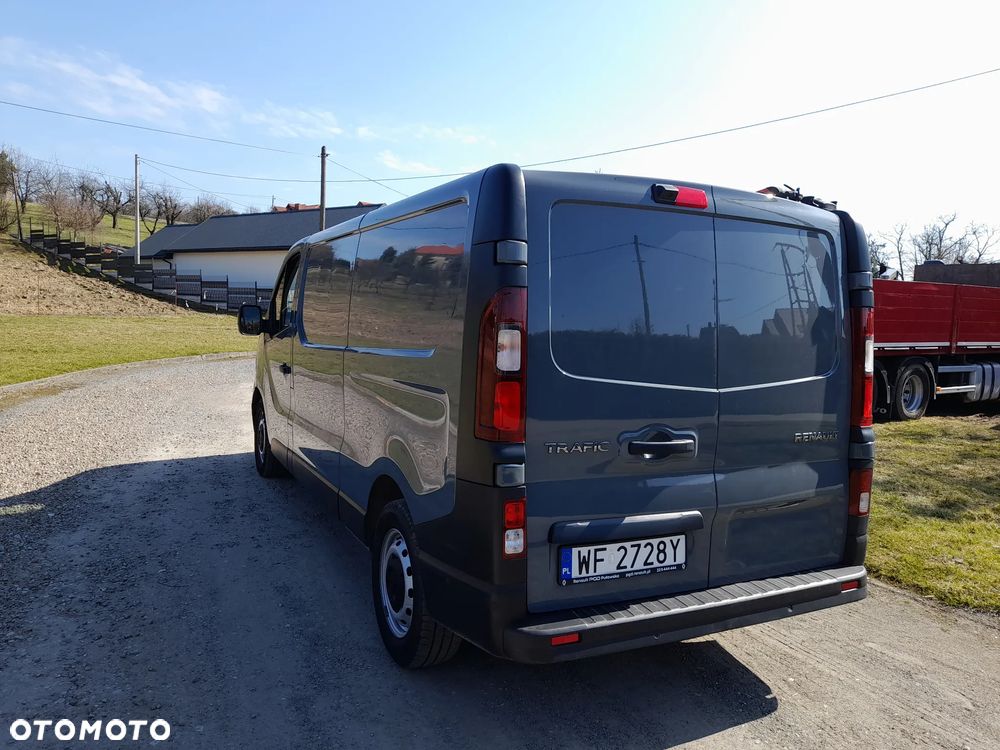 Renault TRAFIC IV 2.0 150koni LONG DŁUGI H1L2 POLSKI SALON Brutto VAT23% - 9