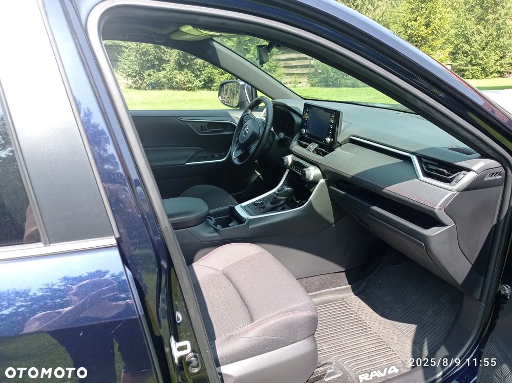 Toyota RAV4 - 16