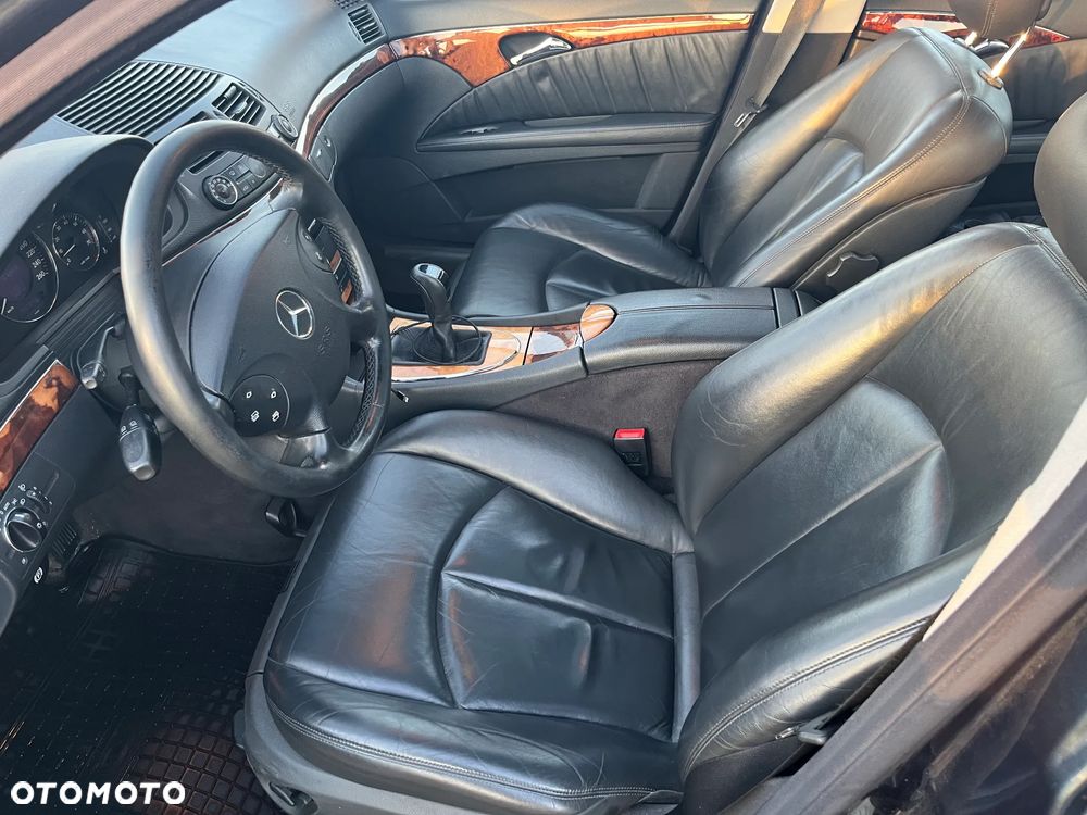 Mercedes-Benz Klasa E - 10