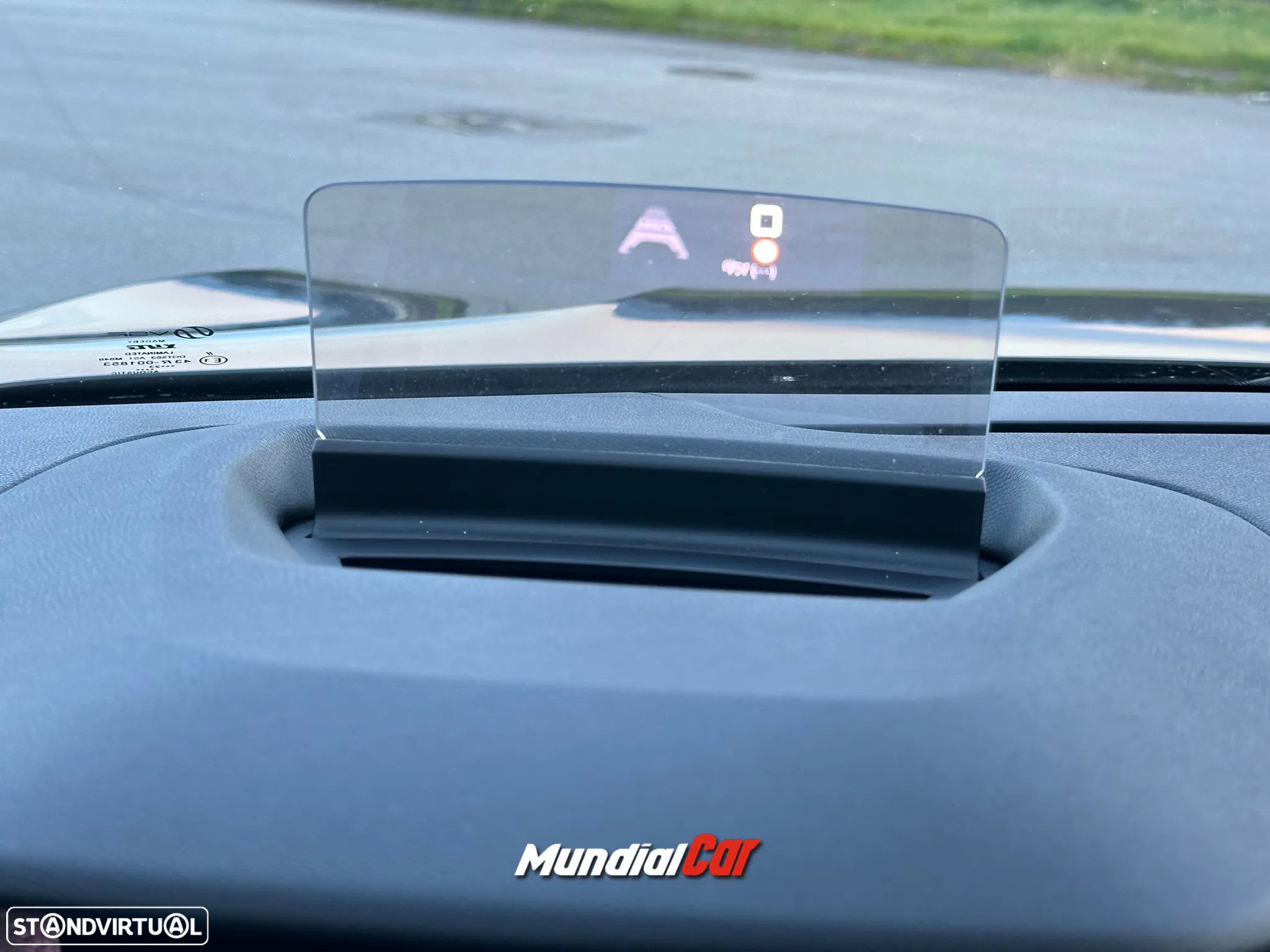 Citroën C4 BlueHDi 130 Stop&Start EAT8 FEEL PACK - 25