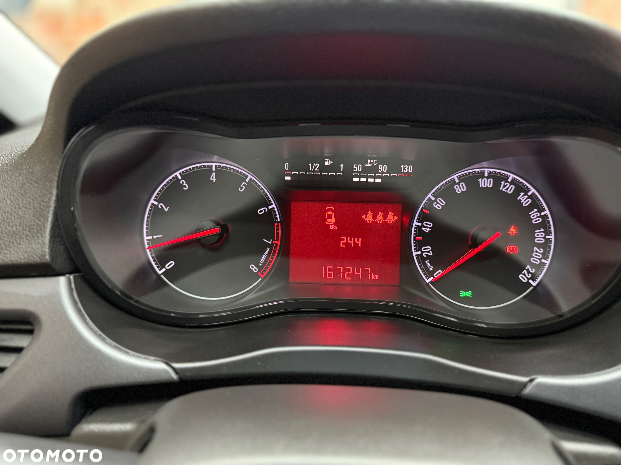 Opel Corsa 1.4 Color Edition - 24