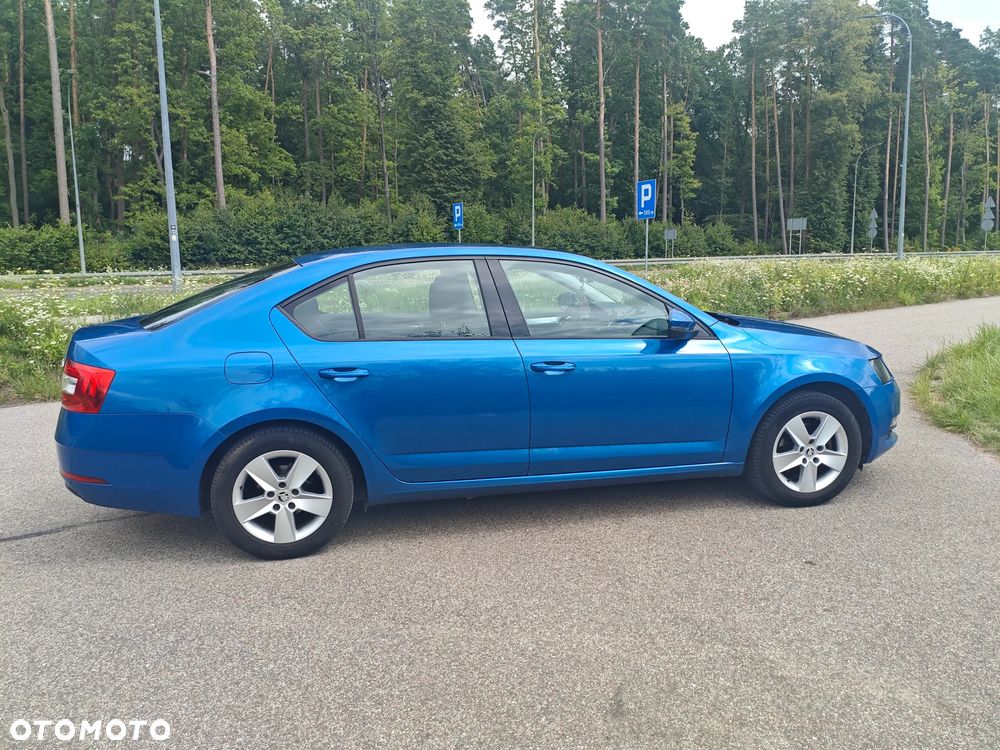 Skoda Octavia 1.4 TSI Ambition - 10