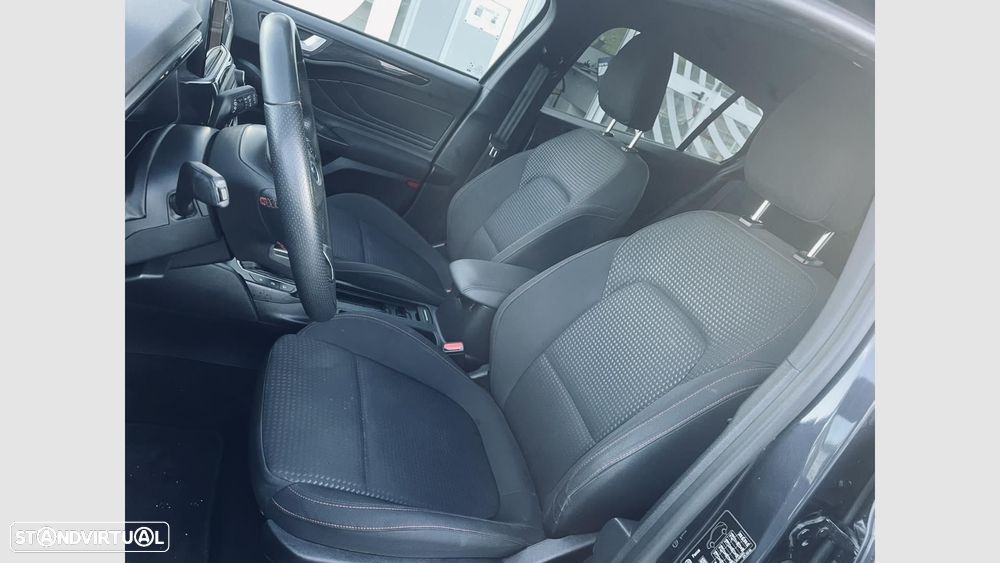 Ford Focus SW 1.0 EcoBoost MHEV ST-Line - 9