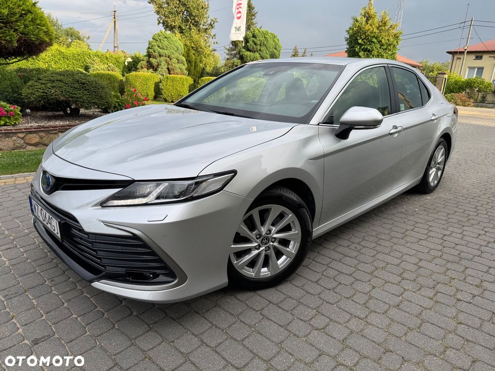 Toyota Camry 2.5 Hybrid Comfort CVT - 2