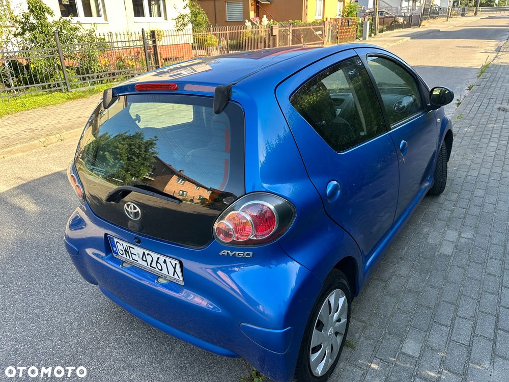 Toyota Aygo Cool&Go - 12
