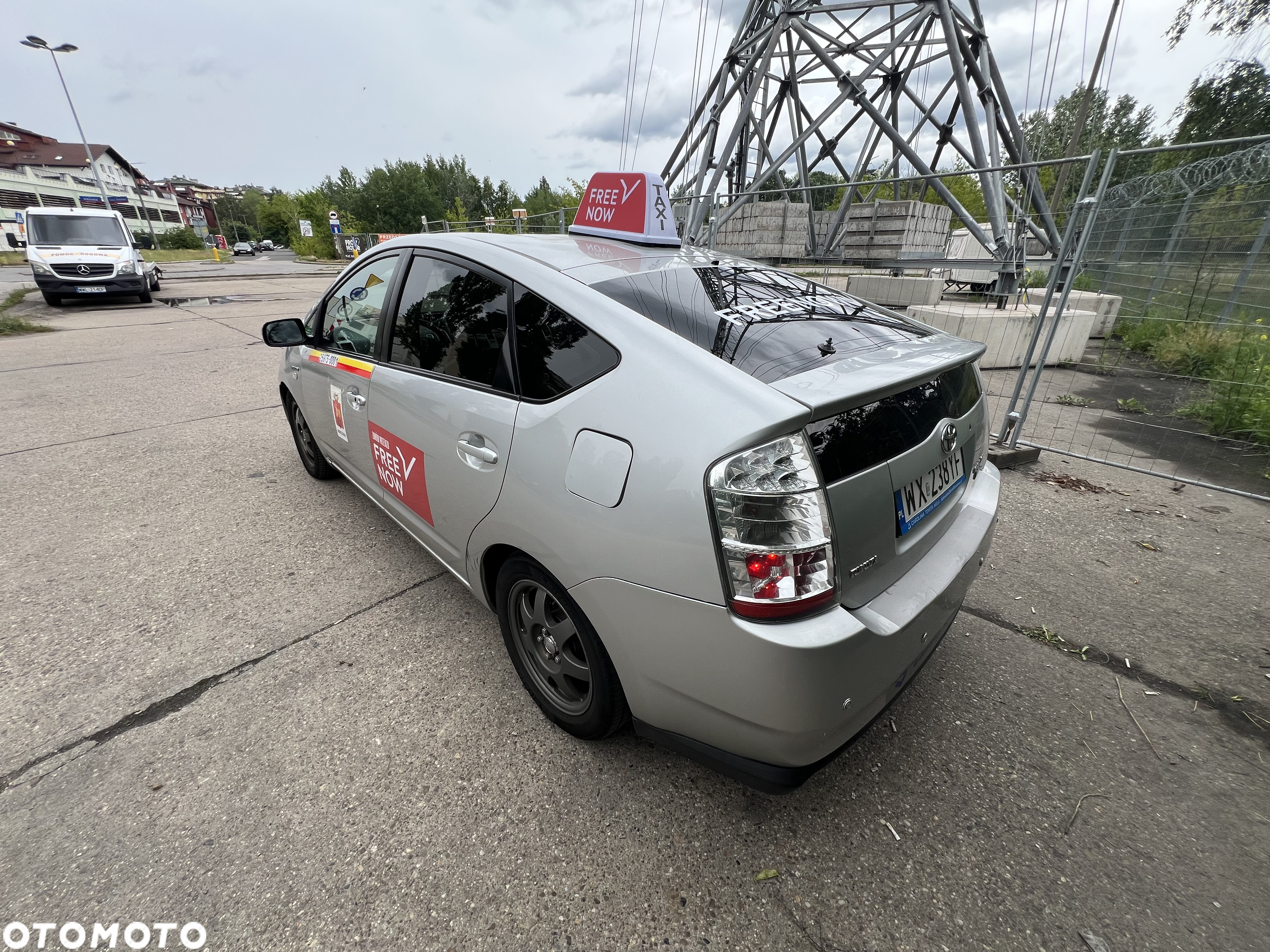 Toyota Prius - 5