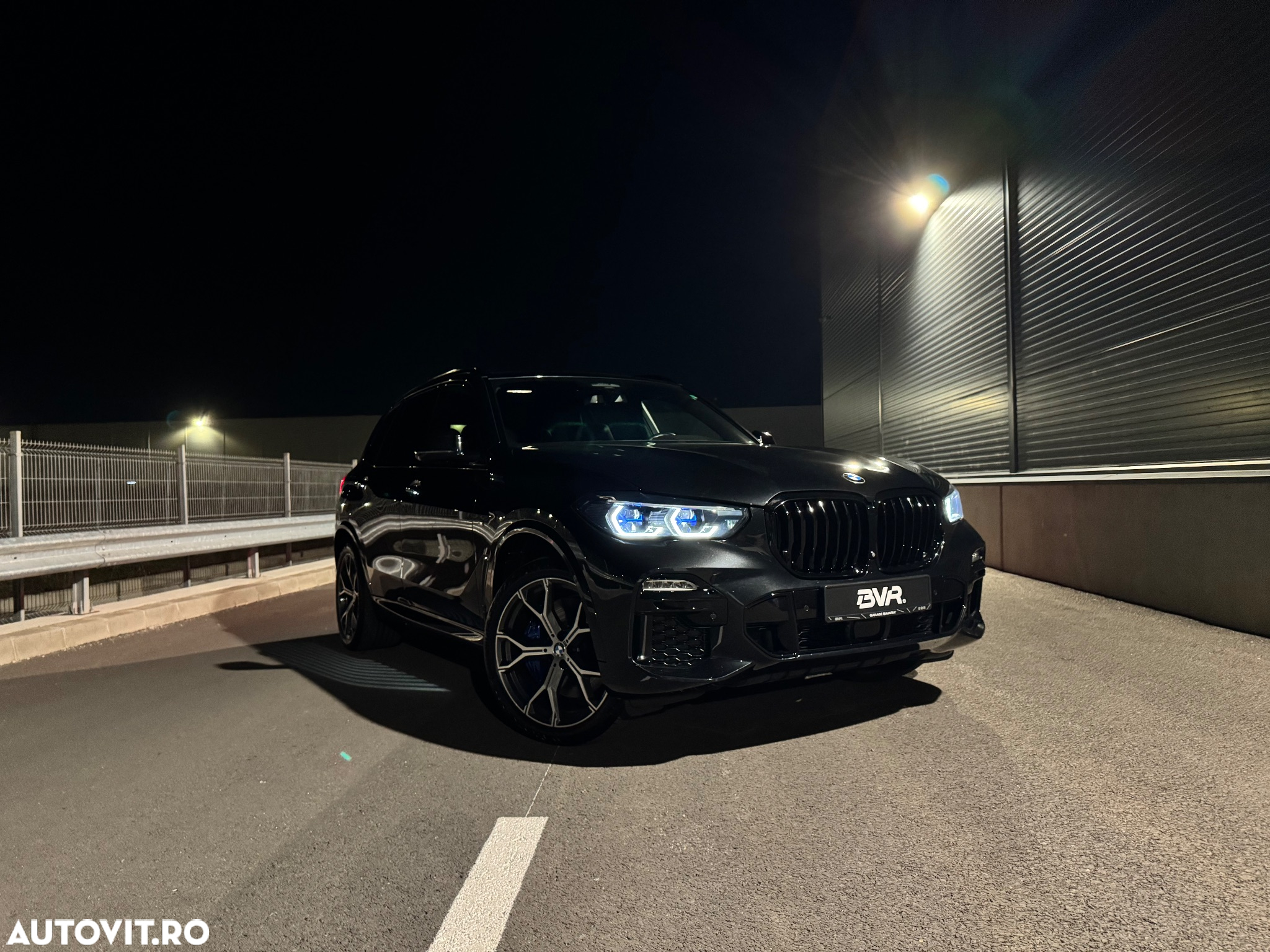 BMW X5 xDrive45e AT PHEV - 27