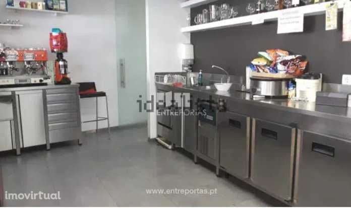 Trespasse Cafetaria / Snack-Bar / Pão Quente – Excelente Oportunidade - Grande imagem: 5/8