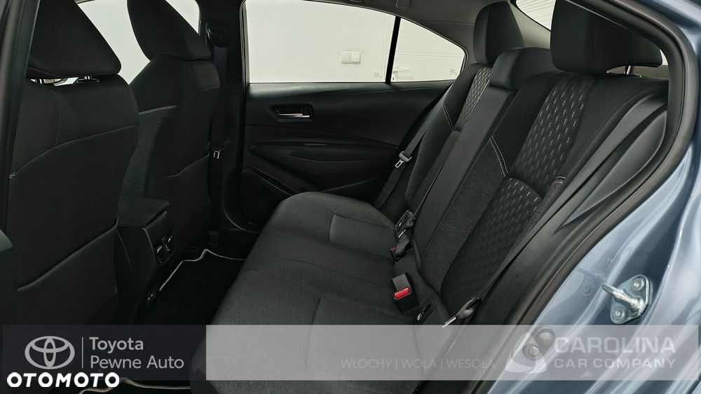 Toyota Corolla 1.8 Hybrid Comfort - 17