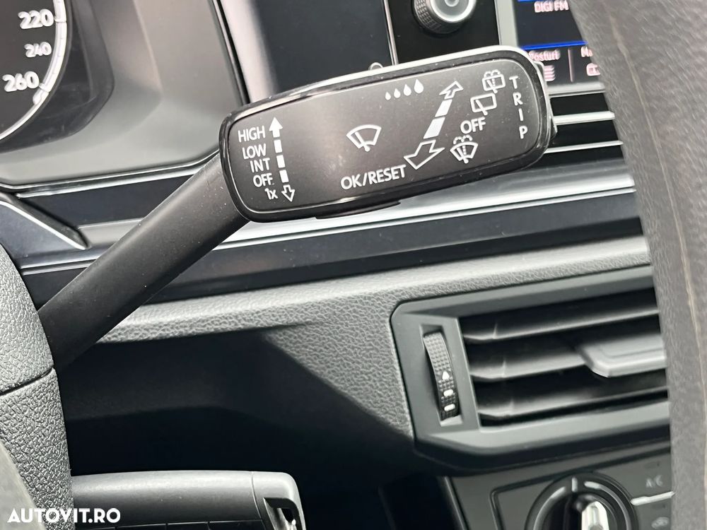 Volkswagen Polo - 17