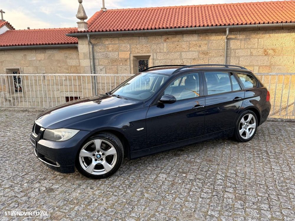 BMW 320 d Touring - 22