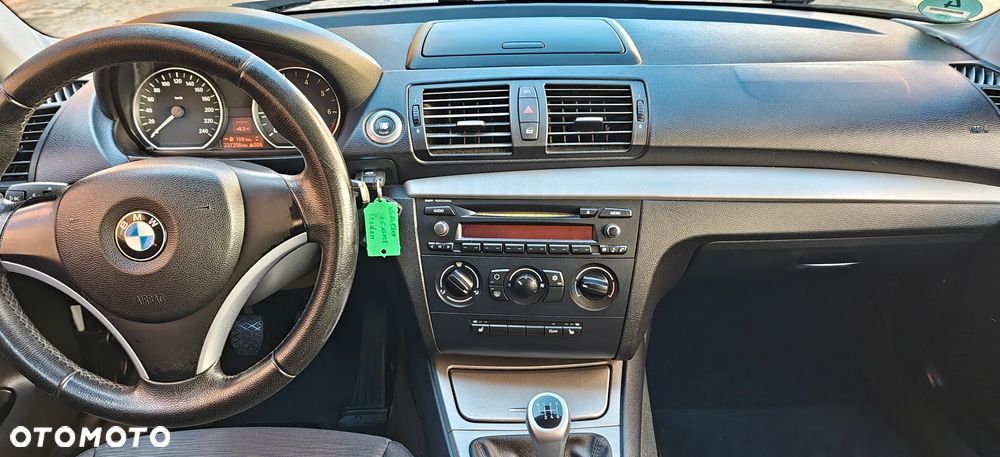 BMW Seria 1 - 31