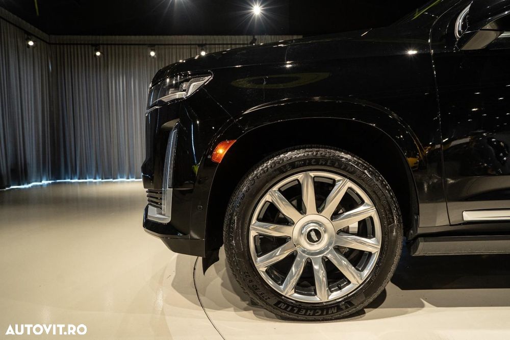 Cadillac Escalade - 28