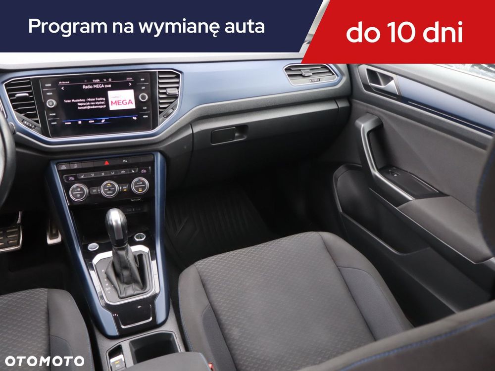 Volkswagen T-Roc - 10