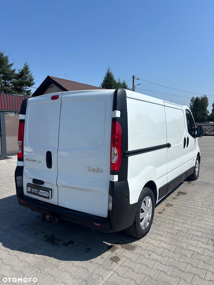 Renault TRAFIC - 3