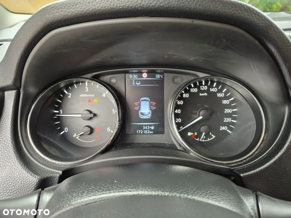 Nissan Qashqai 1.6 dCi DPF acenta - 25