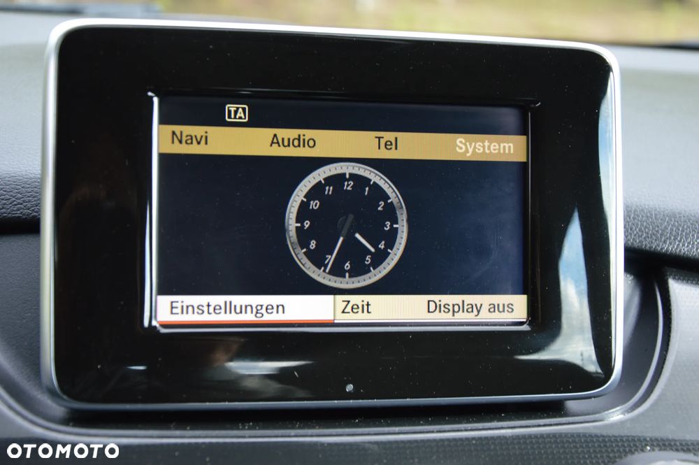 Mercedes-Benz Klasa B 180 CDI (BlueEFFICIENCY) - 28
